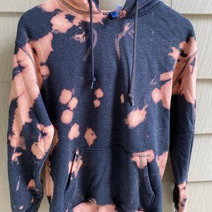 Tie Die Hoodie